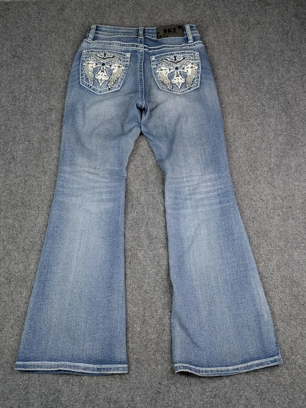 Sky Jeans Juniors 7/8 Blue Flare Low Rise Sparkle Butt Rhinestone Embroidered
